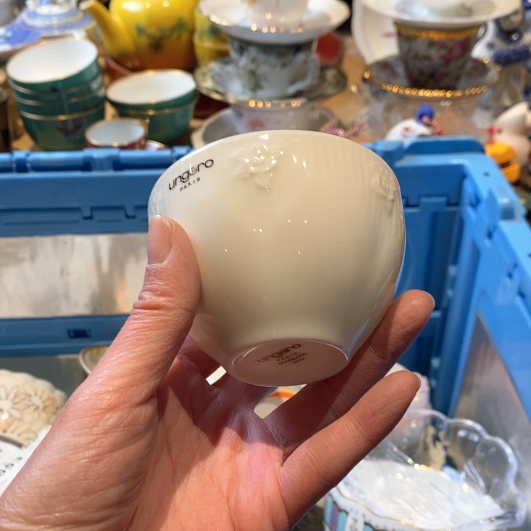 瓷片午***虫哈哈哈哈哈哈哈哈哈