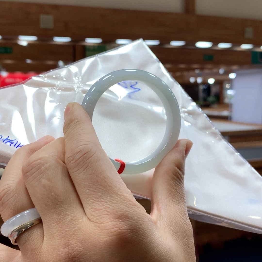 未镶嵌手镯翡翠买断