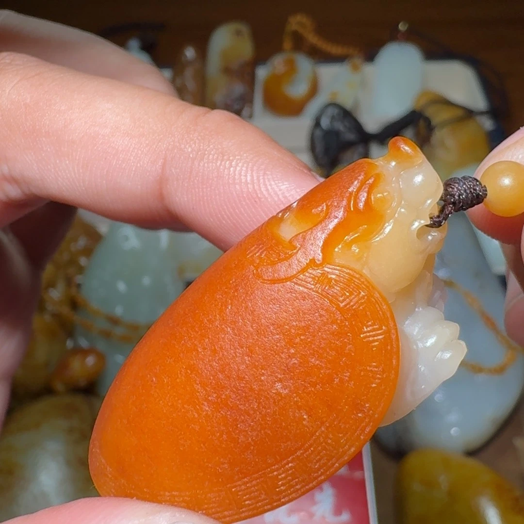 和田玉颈饰未镶嵌H***e