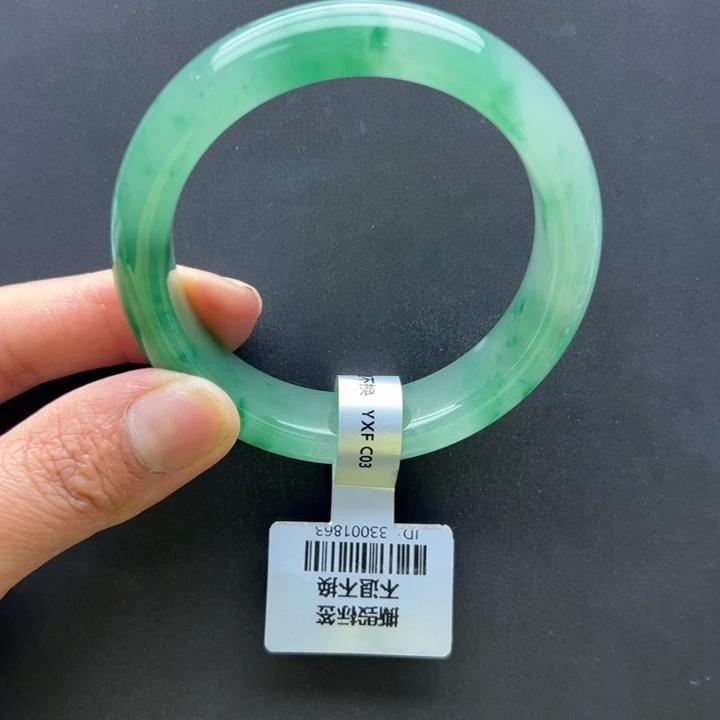 石英质玉未镶嵌手镯+玲玲54.8