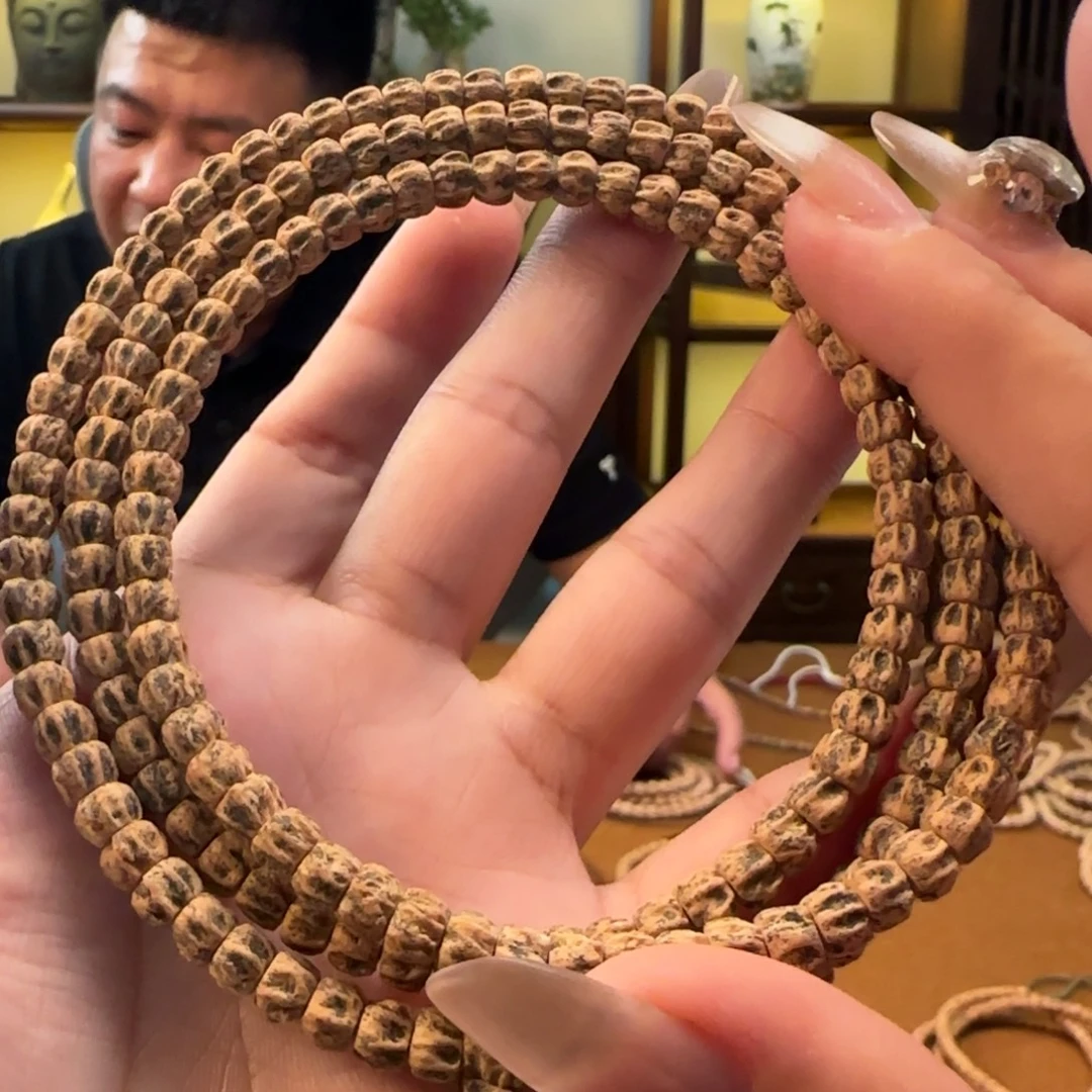 柏香籽/百香籽手串棱鬼6左右