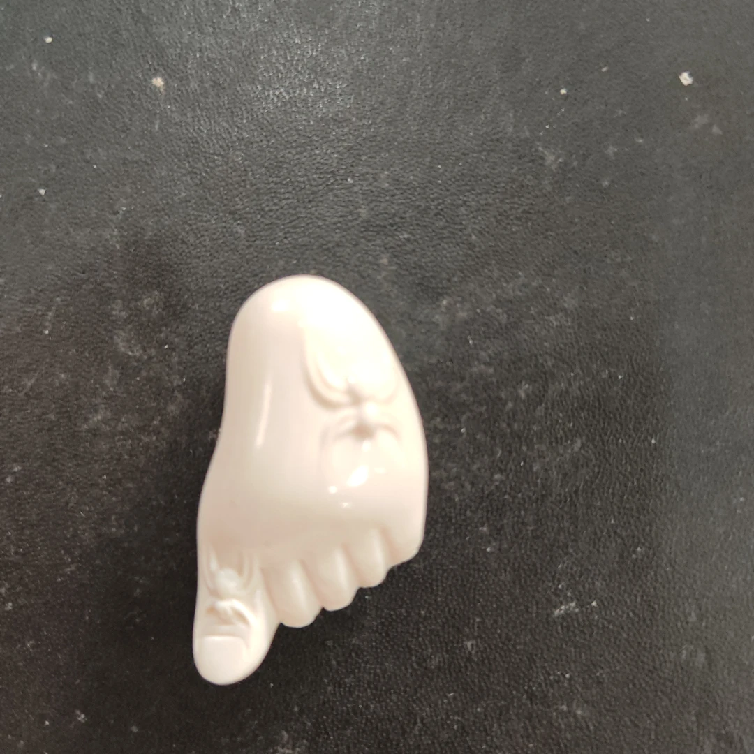 猛犸约8.9克雕刻件ZL4022