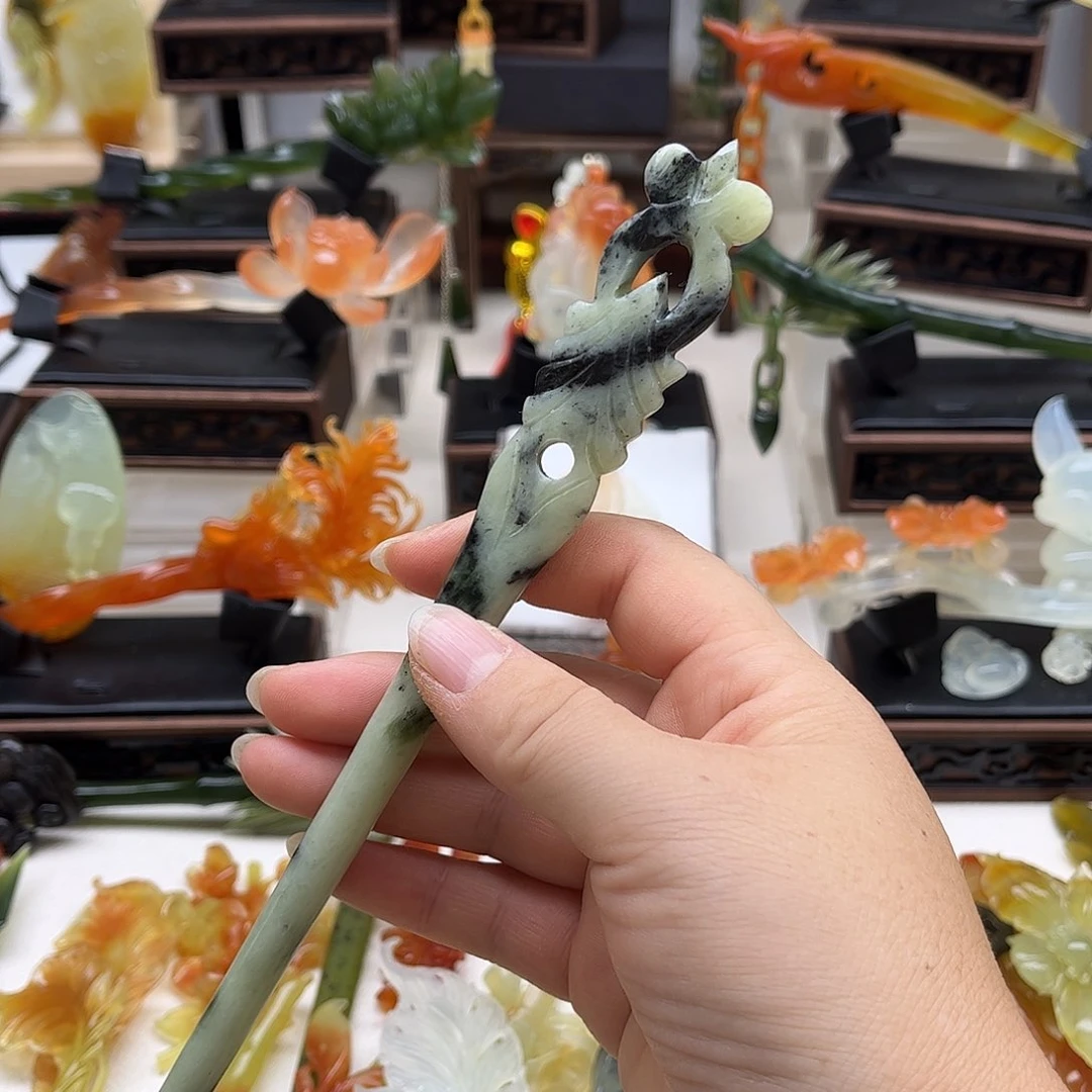 蛇纹石玉未镶嵌岫玉发簪