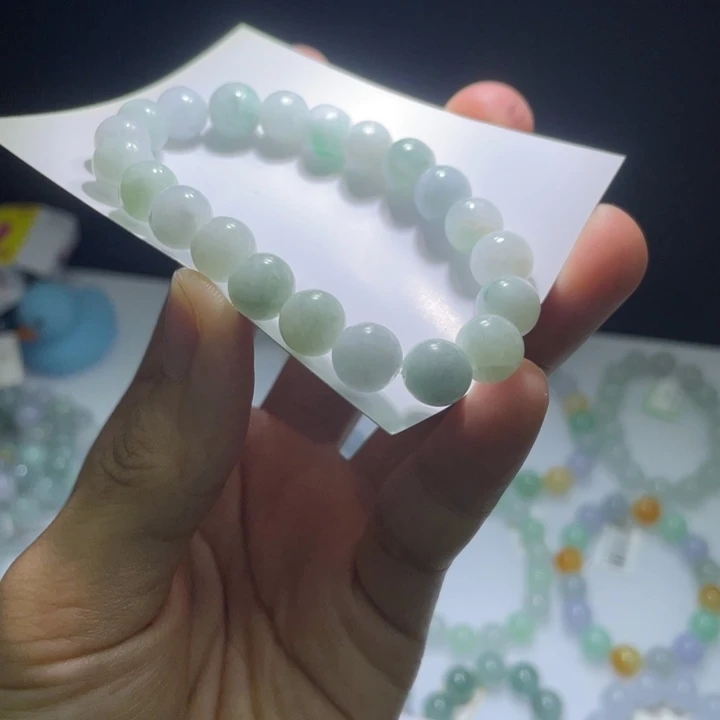 未镶嵌定制翡翠y****耶翡翠