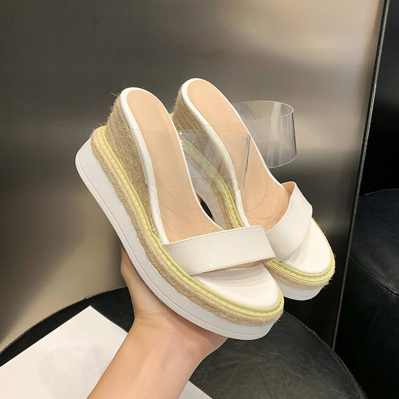 露趾厚底坡跟凉拖鞋女外穿真皮百搭一字拖夏季新款配裙超高跟拖鞋