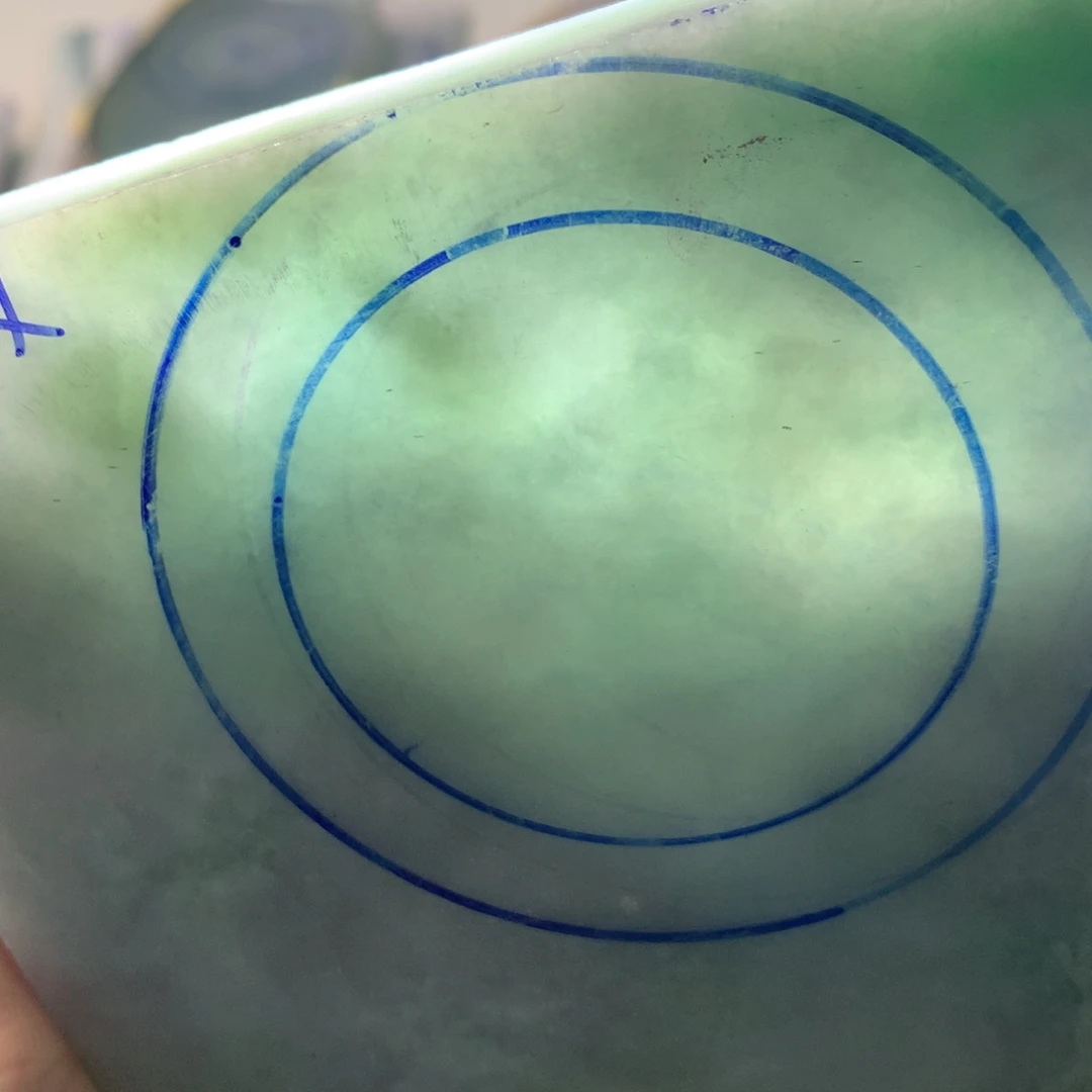 定制翡翠未镶嵌翡翠手镯