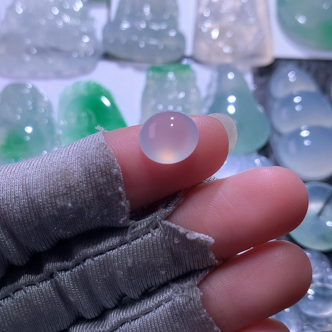 翡翠未镶嵌颈饰蛋面