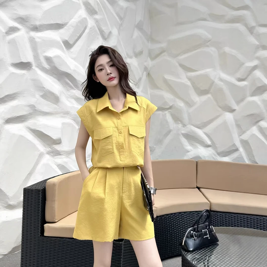 时尚休闲2025韩版夏季新高级感好看百搭套装无袖上衣高腰阔腿短裤