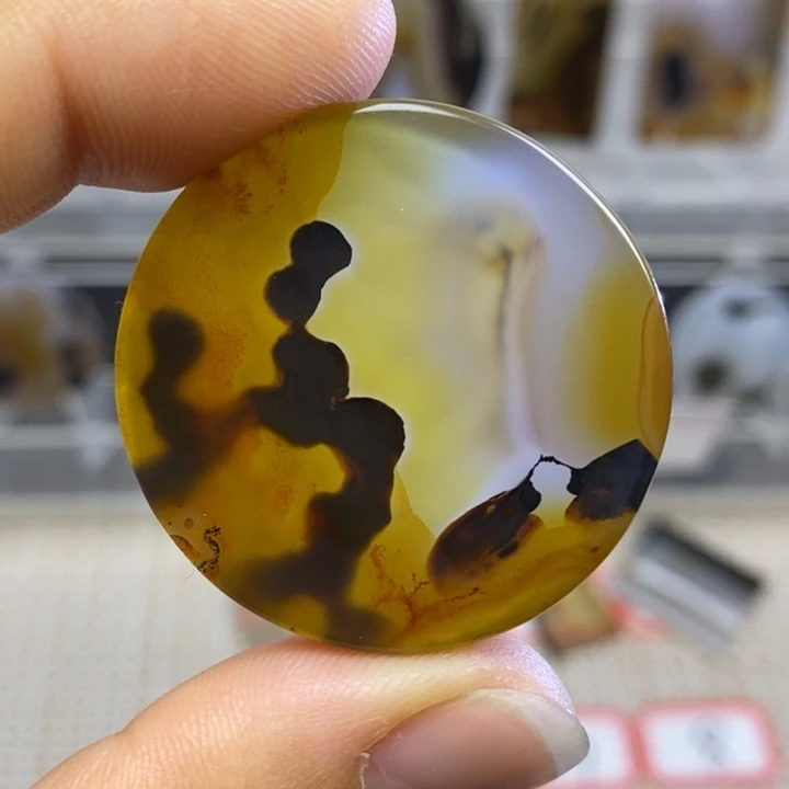 玛瑙/玉髓颈饰未镶嵌