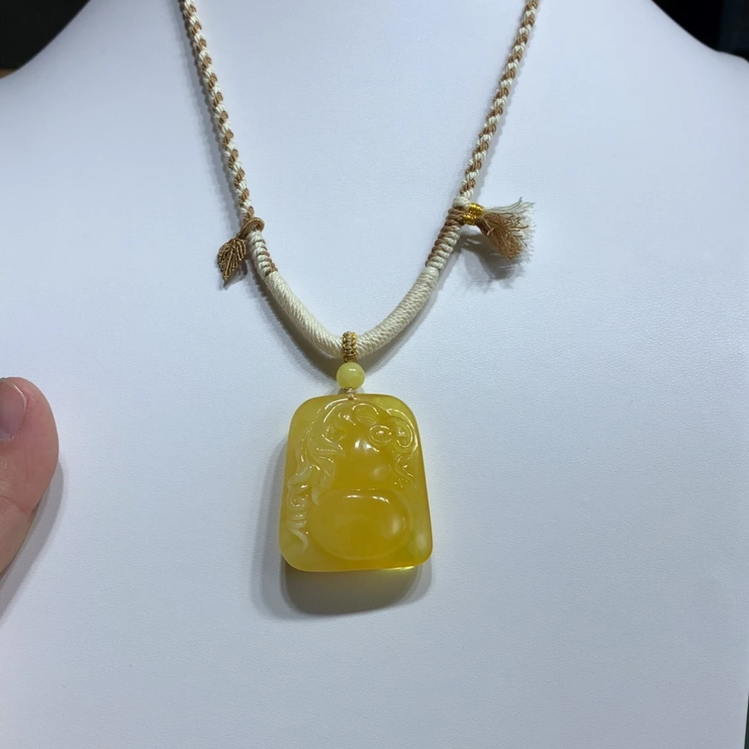 蜜蜡颈饰未镶嵌葫芦