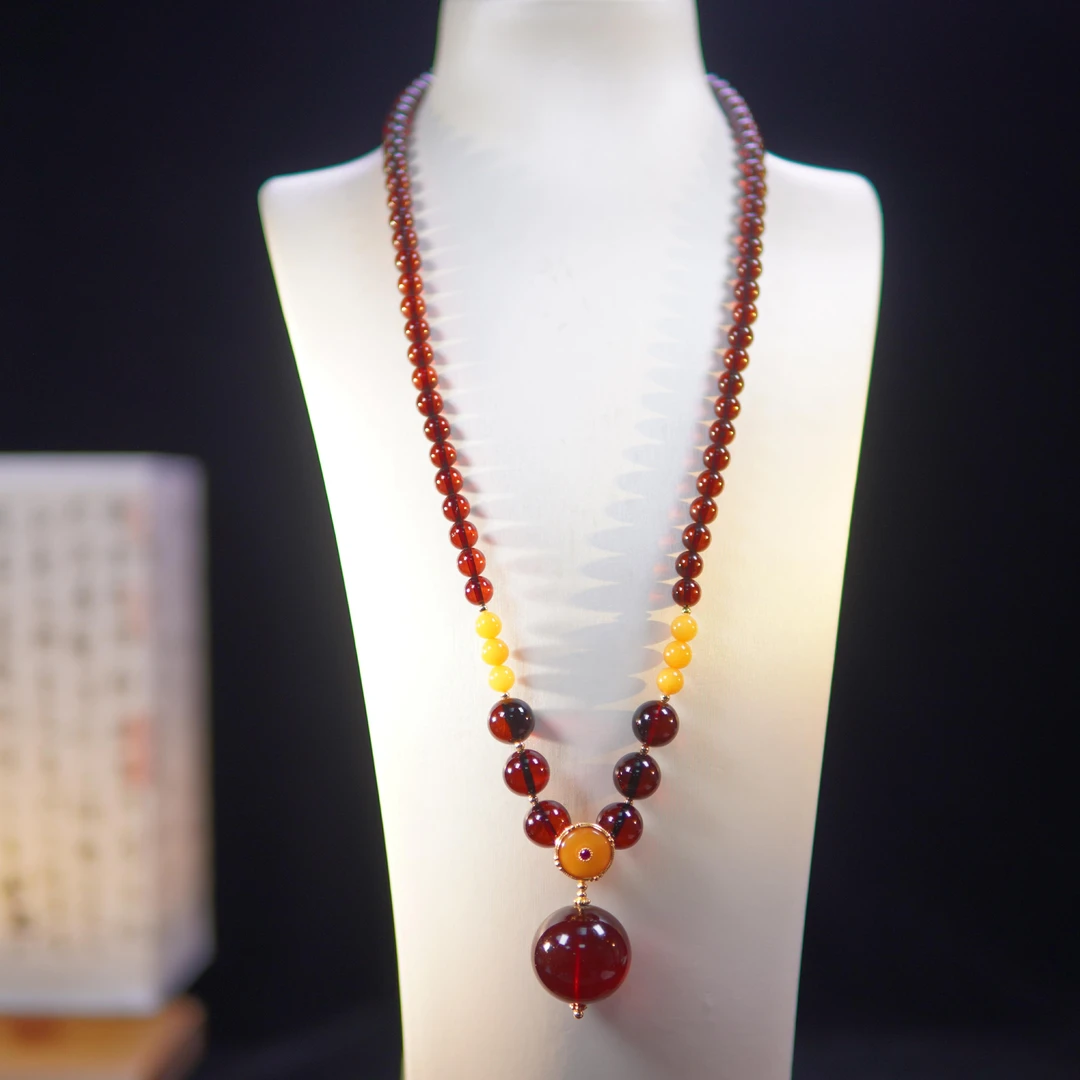 美燕珠宝-缅甸天然血珀项链琥珀大圆珠吊坠