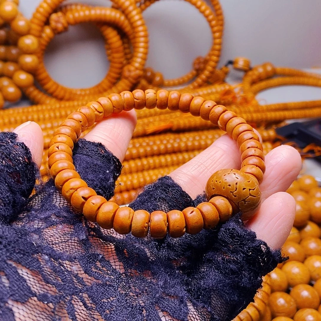 桃核吊坠5乘8核片龙纹微瑕33