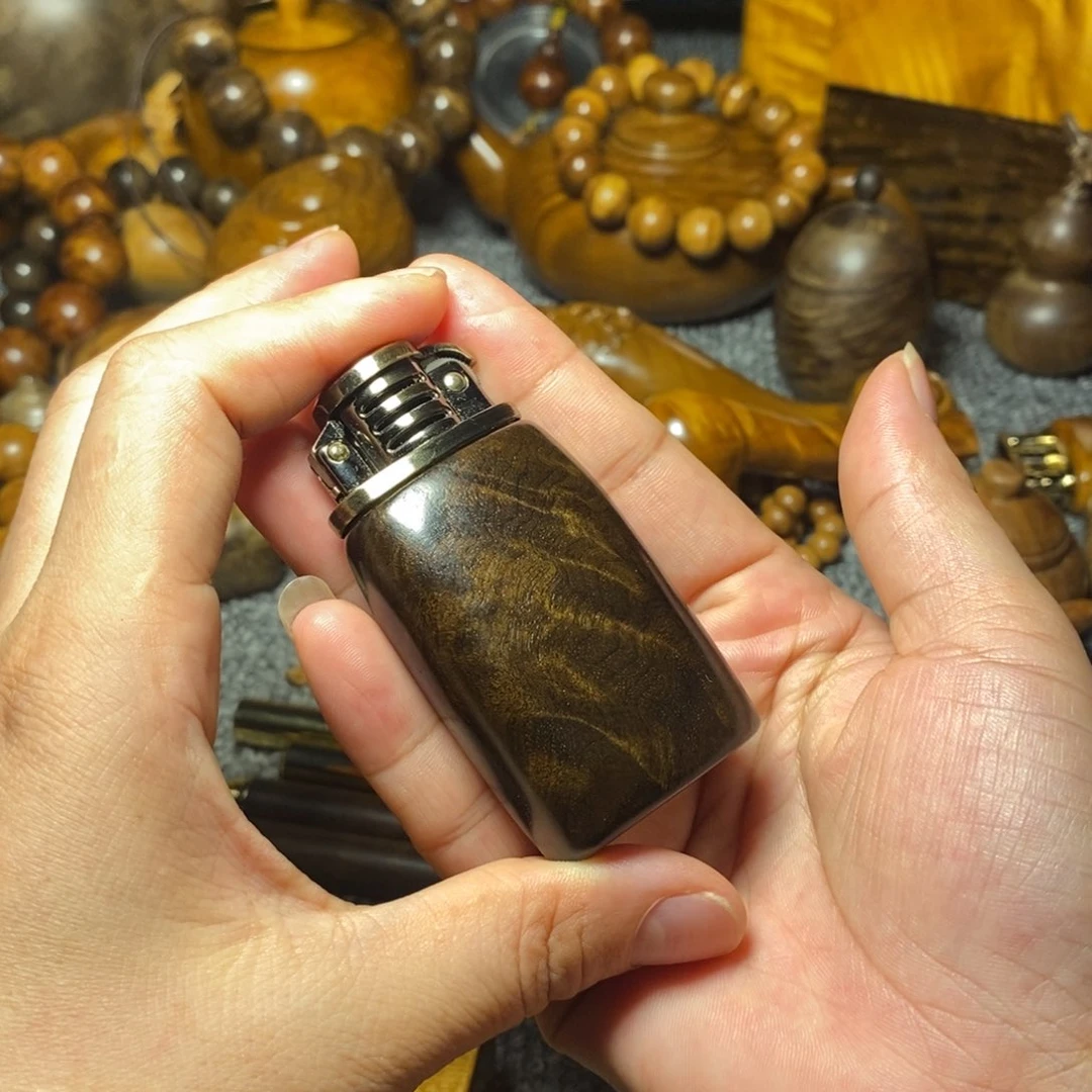 金丝楠花纹阴沉打火机