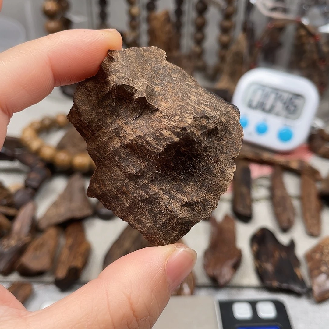 沉香碎屑沉香海南九分4.2+