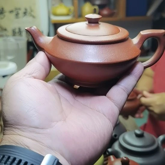 茶壶紫砂猫*降坡泥，汉云壶，220cc。