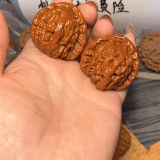 吊坠文玩核桃白狮子40