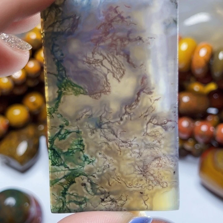 玛瑙/玉髓颈饰未镶嵌海**彩