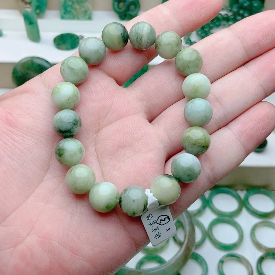 未镶嵌独山玉手串