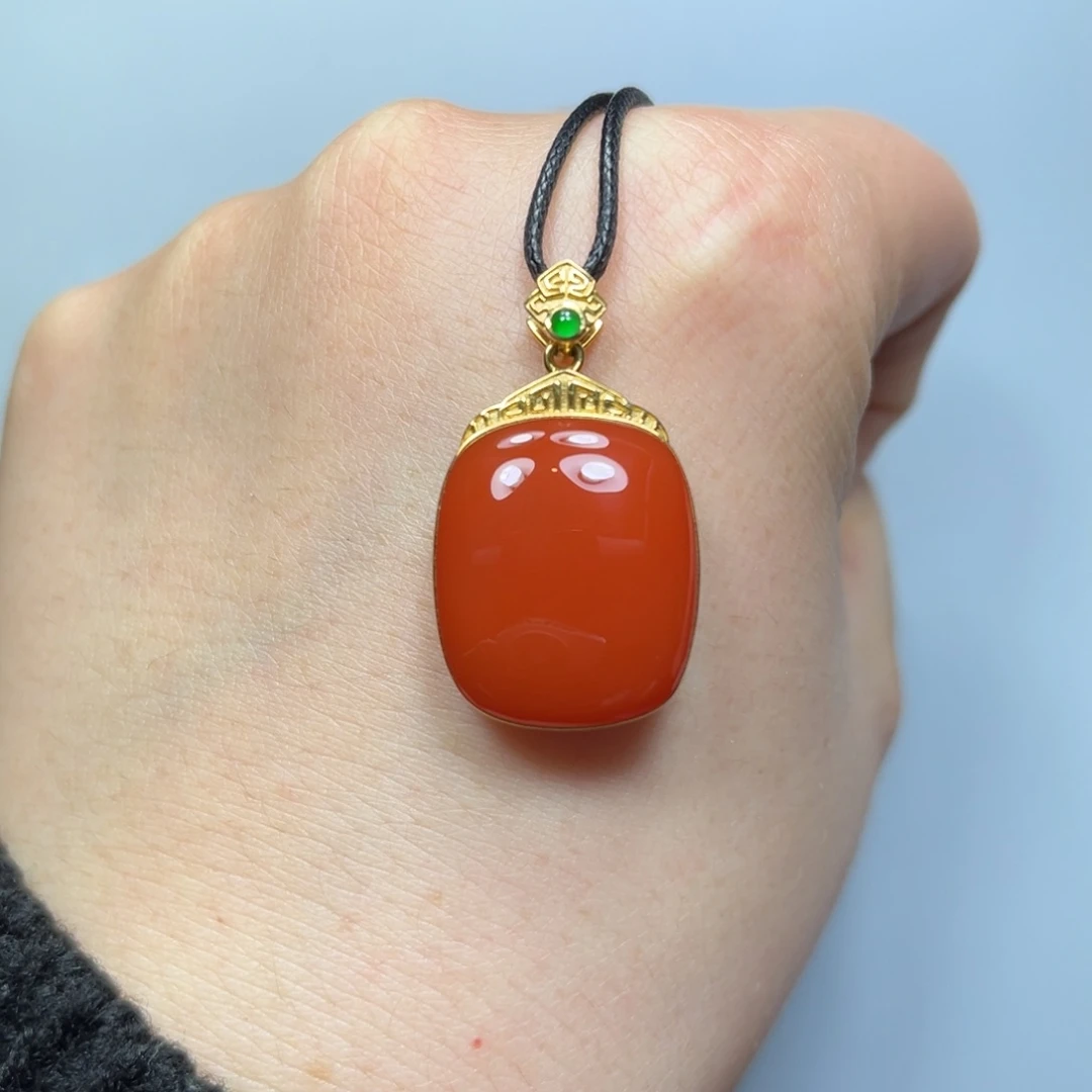 南红玛瑙柿子红无事牌18K金镶嵌