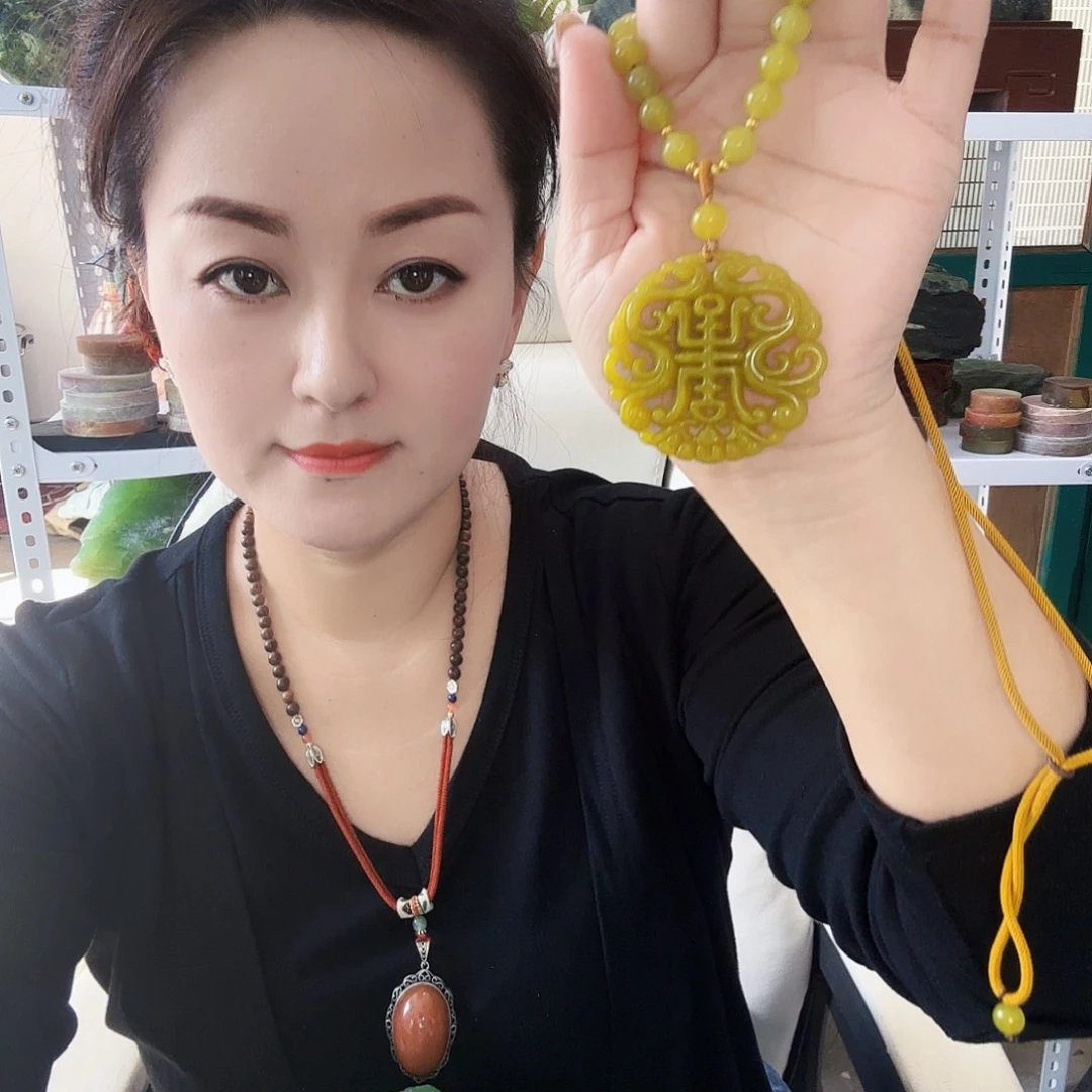 玉天然岫玉手工雕刻
