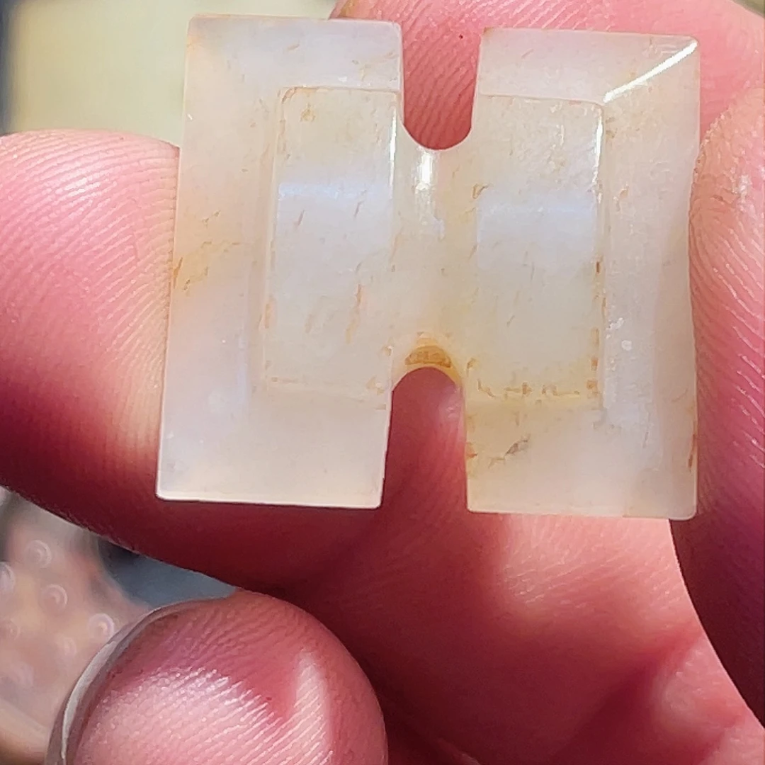 瓷片黄*刚器兴不佳而导致一