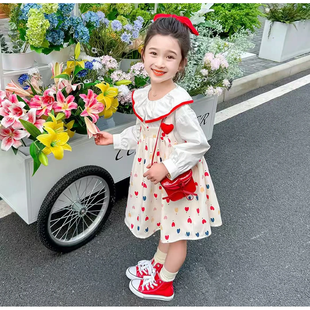 169-春秋款娃娃衫爱心背带裙
