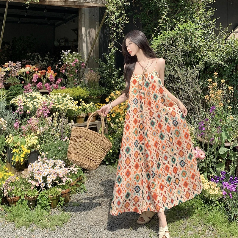 实拍夏季海边度假连衣裙女2025春夏新款中长款印花吊带裙温柔