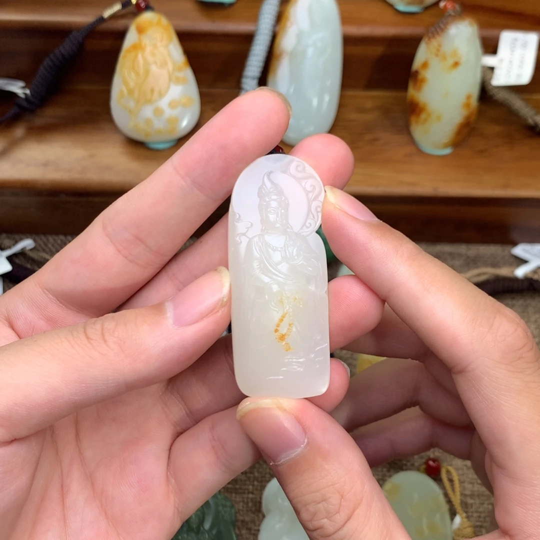 和田玉未镶嵌颈饰