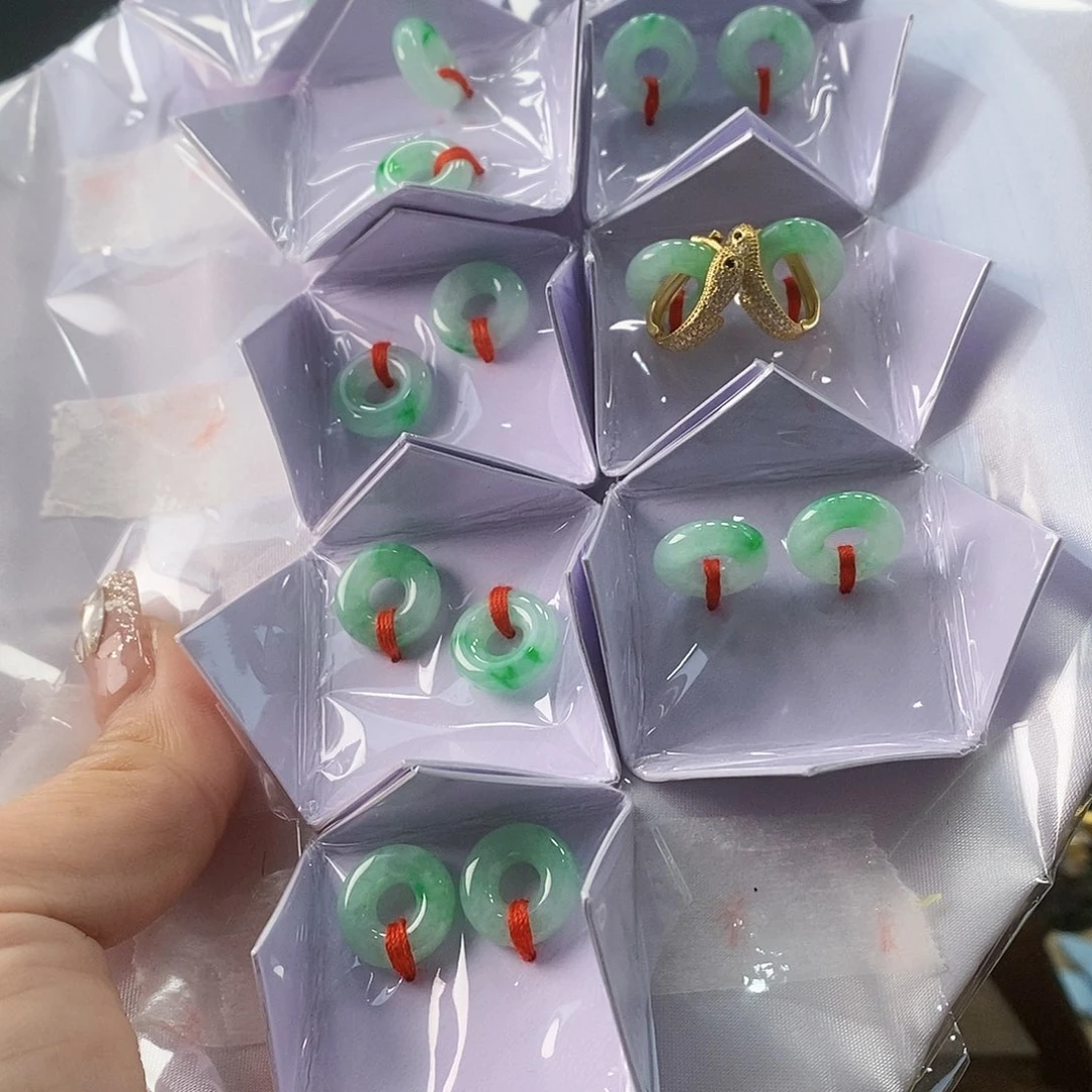 翡翠耳饰银S925镶嵌多样发其一