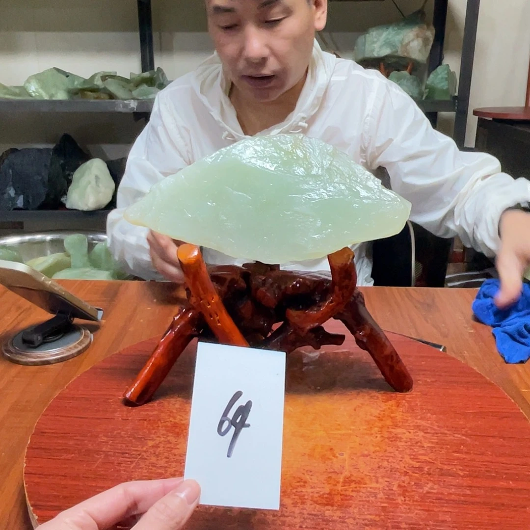 蛇纹石玉未镶嵌原石64