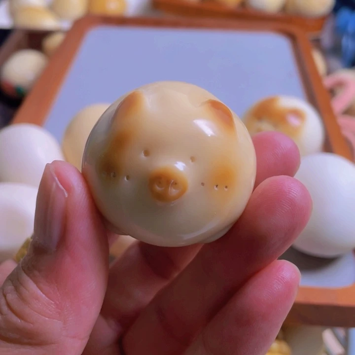把件菩提根/象牙果瑕疵猪
