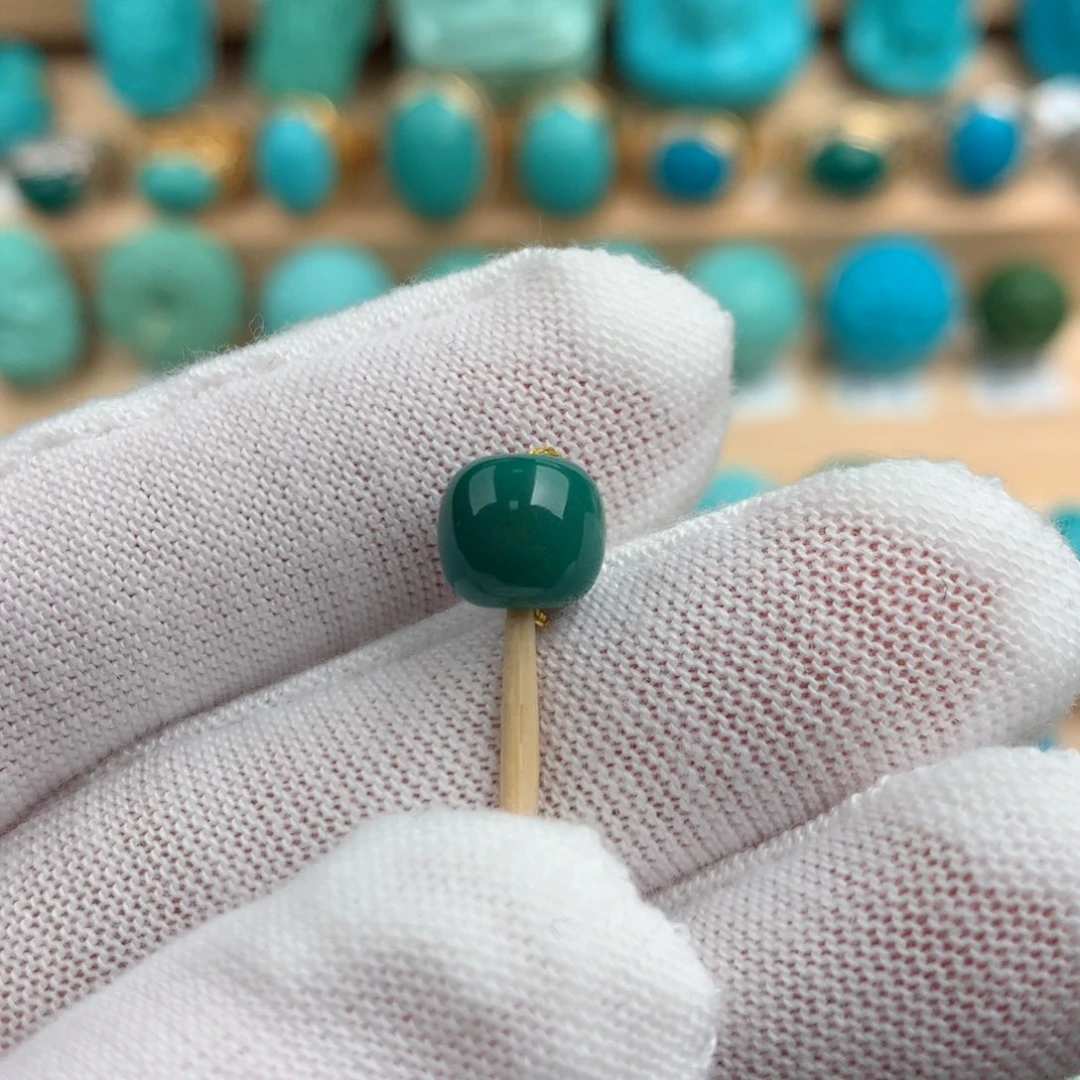绿松石配饰未镶嵌7.8-7.1mm