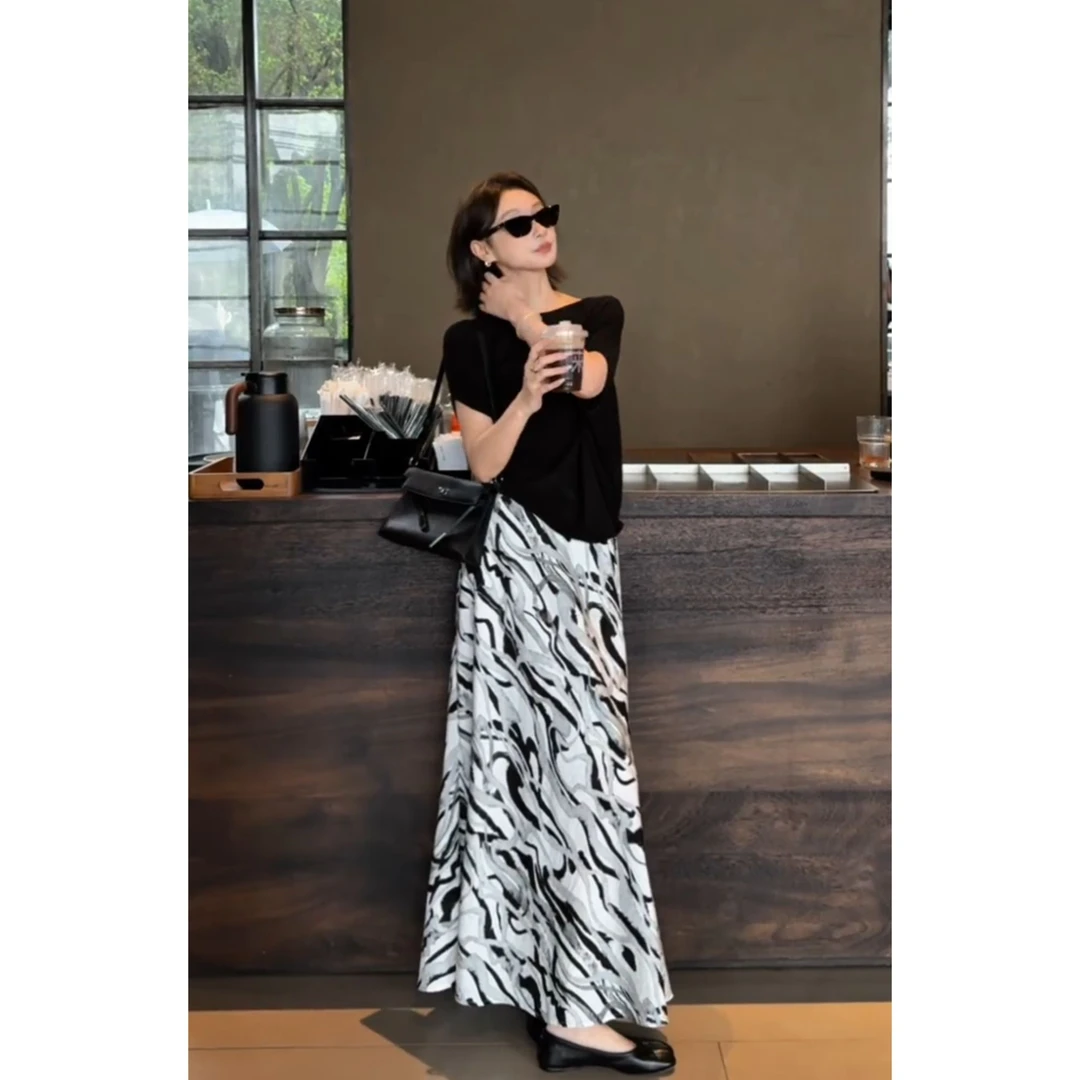 MARIE.COCO法式气质慵懒风宽松显瘦蝙蝠袖上衣时尚印花半身裙套装