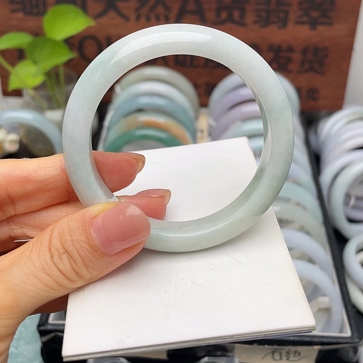 圈***圈未镶嵌手镯翡翠51正圈