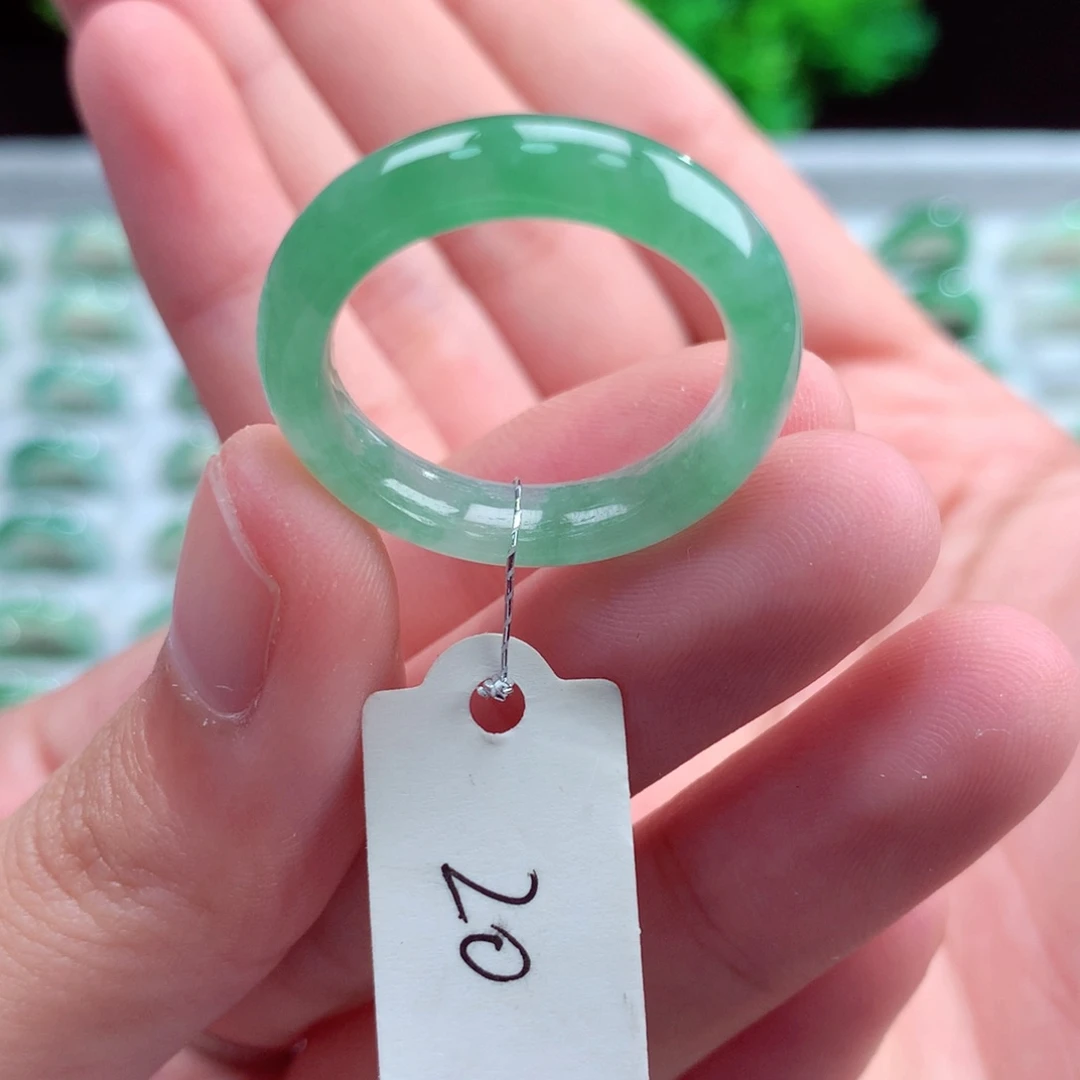 未镶嵌戒指翡翠?****?天然