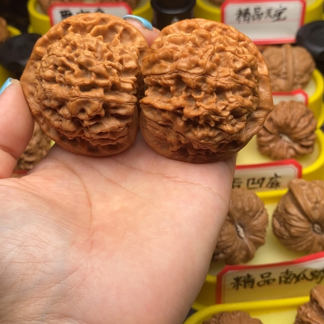 文玩核桃吊坠官帽