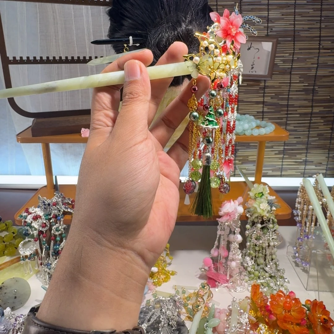 蛇纹石玉合金发饰