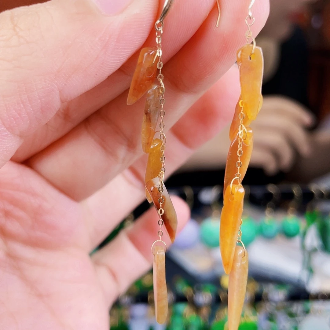 翡翠18K金镶嵌耳饰