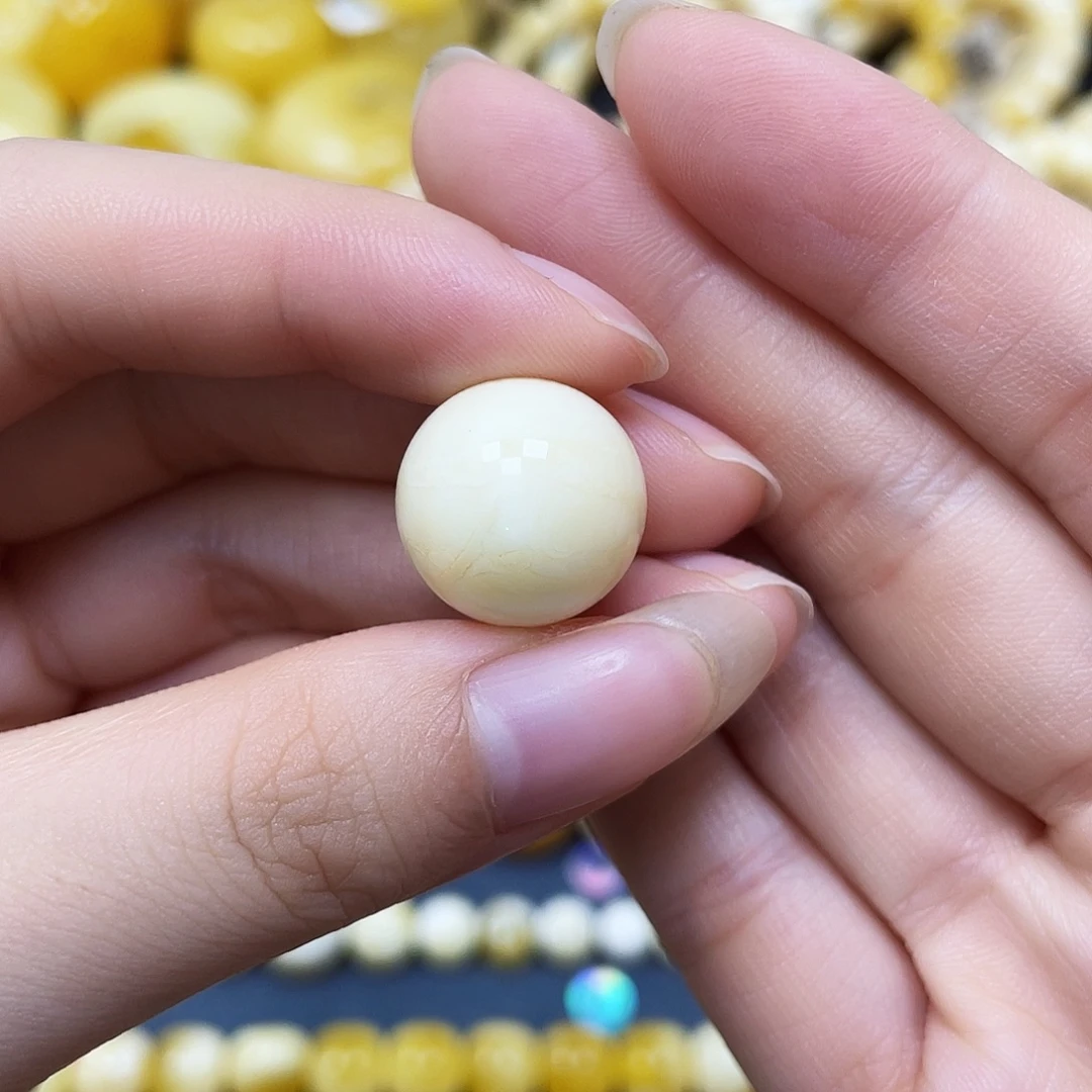 裸石蜜蜡未镶嵌圆珠15.9mm