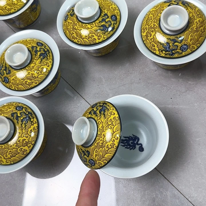 瓷片黄龙二才马蹄盖碗微瑕