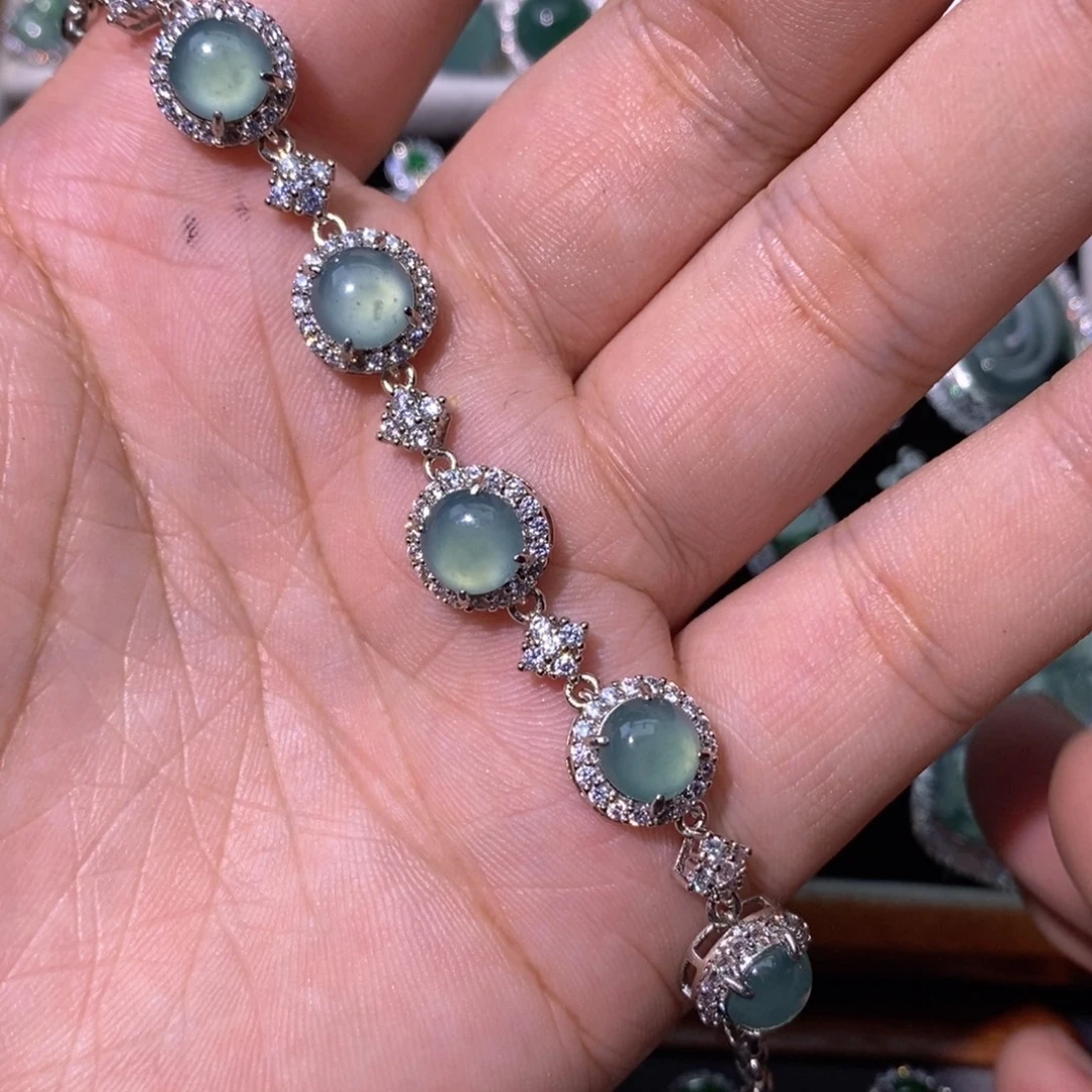 翡翠未镶嵌颈饰天然