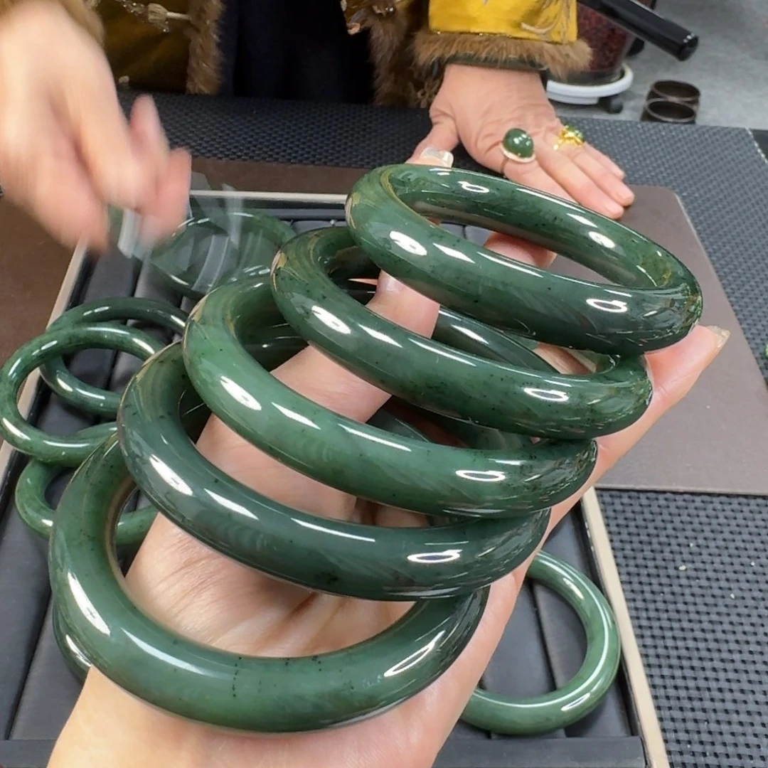 和田玉（碧玉）未镶嵌手镯多样性发货 拍一发一