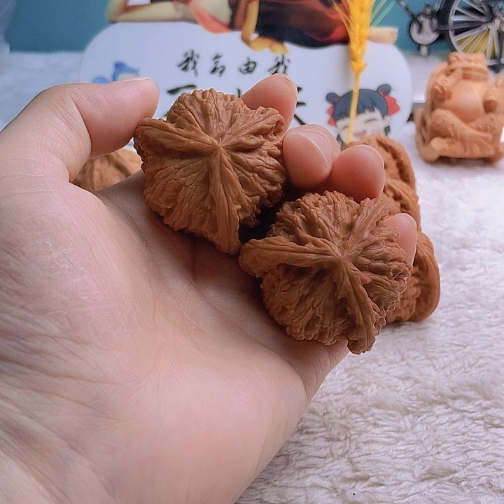 把件文玩核桃朱三棱