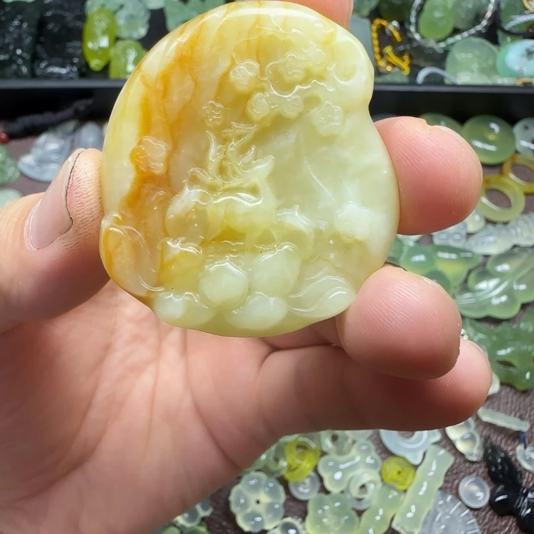 蛇纹石玉合金颈饰