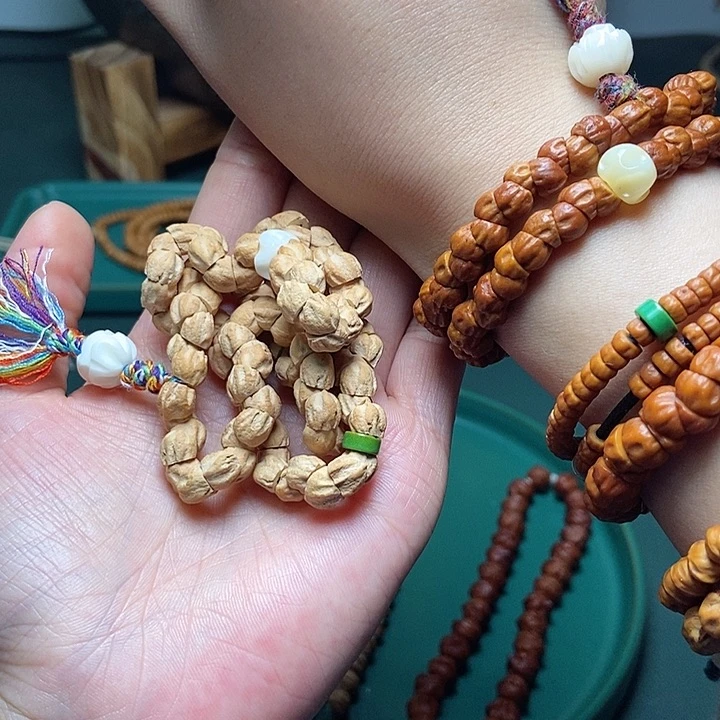 柏香籽/百香籽吊坠169.9