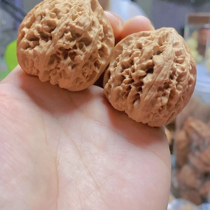 【闪购商品】文玩核桃把件39野牛小众