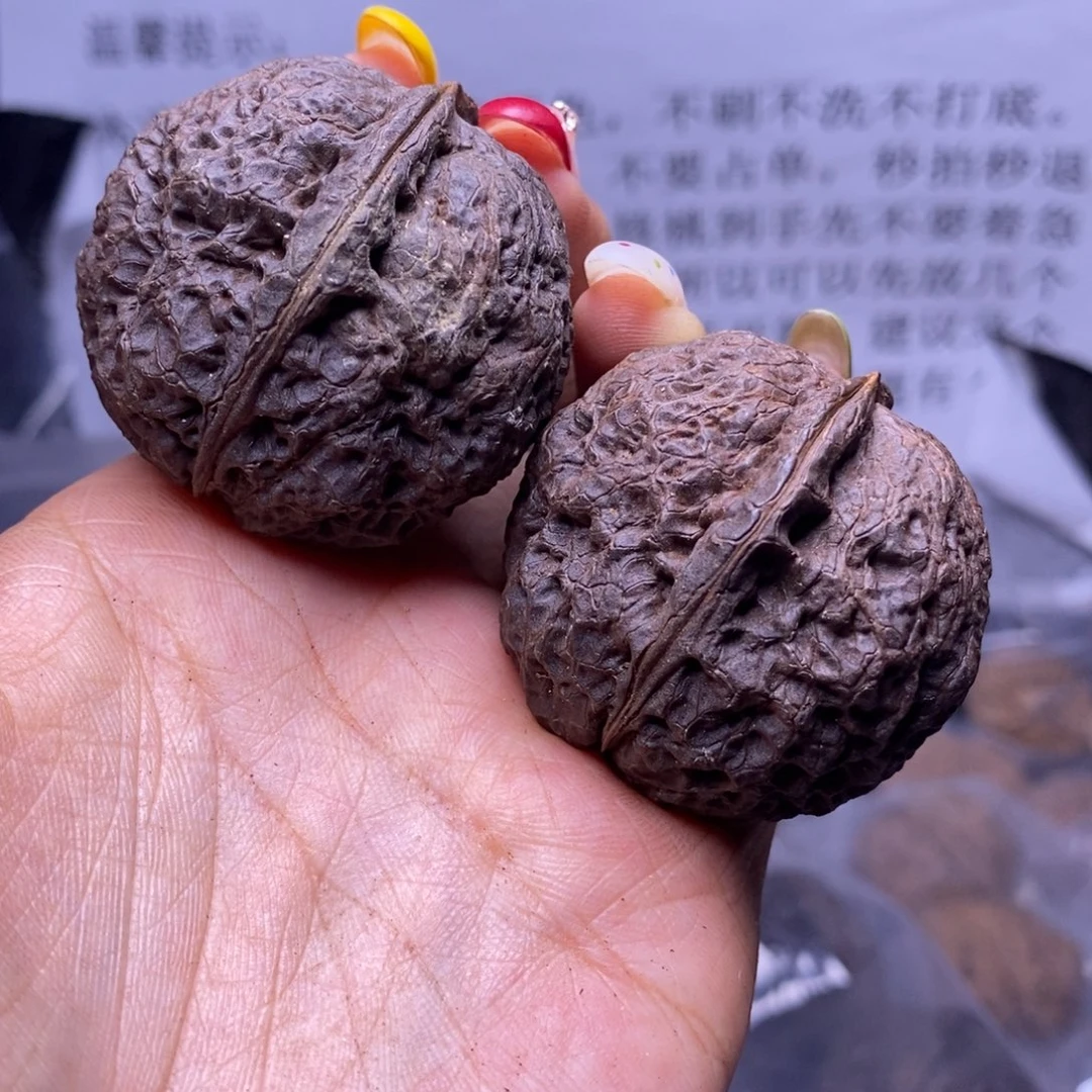 把件文玩核桃云南野生铁核桃160号42mm