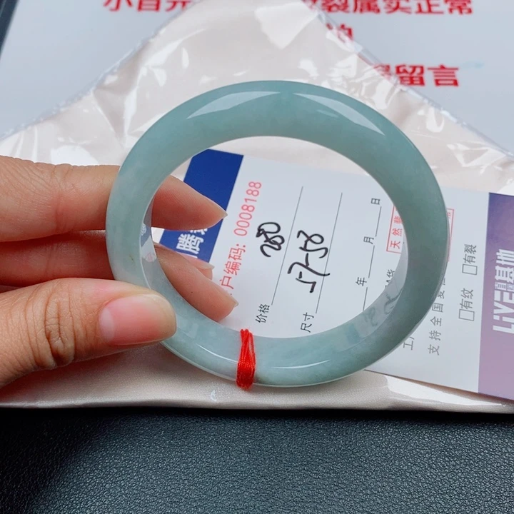 翡翠未镶嵌手镯天然缅甸A货翡翠手镯