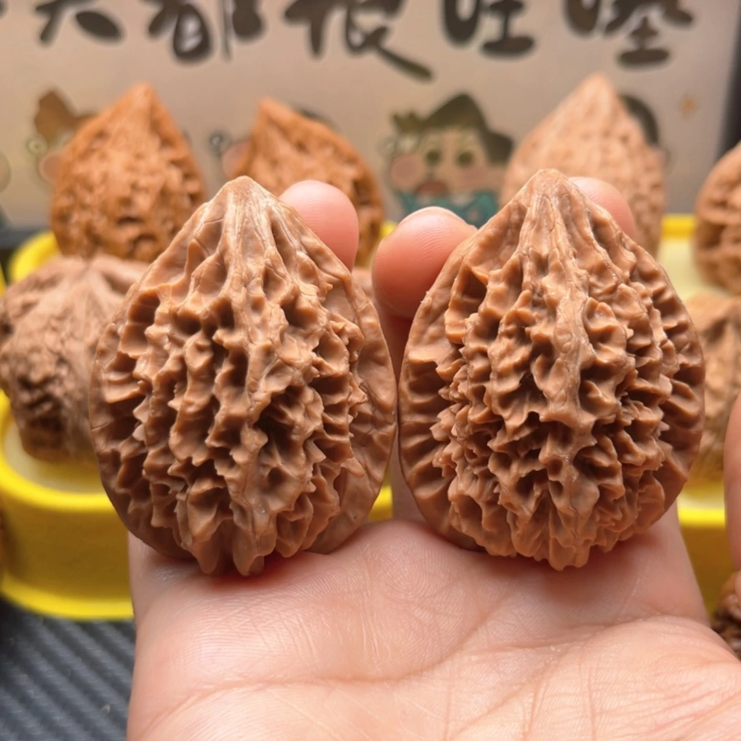 吊坠文玩核桃41磕尖招财鼠