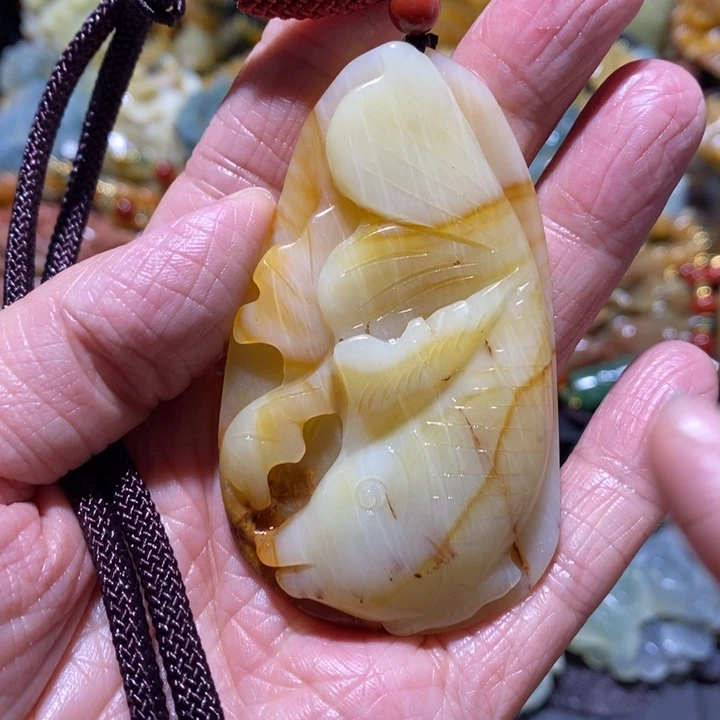 岫玉岫玉吊坠未镶嵌